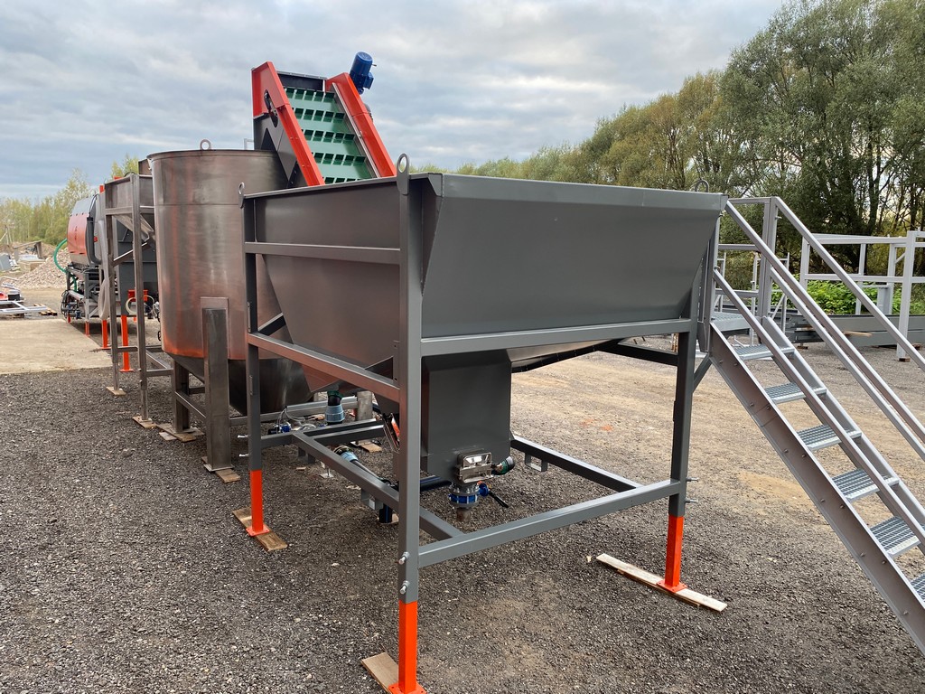 Приемный водный бункер ПВБ-600 Приемный водный бункер ПВБ-600